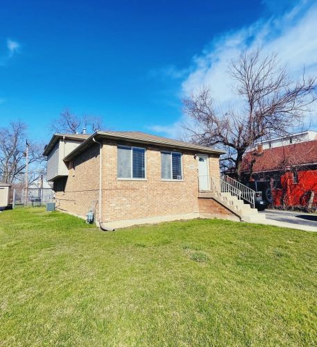 14412 Oakley St, Dixmoor, IL 60426-4508