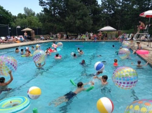 7640 Phillips Cir, Englewood CO 80112-3254 exterior