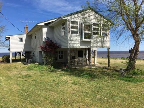 163 Water Front Rd, Columbia, NC 27925-8601