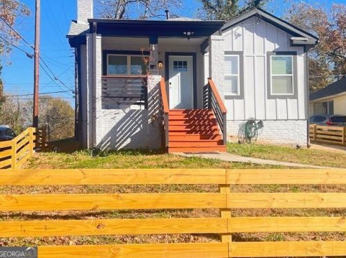 1074 Hobson St, Atlanta GA  30310-2913 exterior