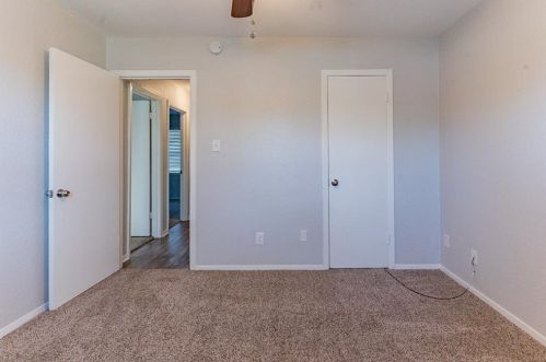 8005 Lazy Ln Rd, Fort Worth TX  76180-7161 exterior