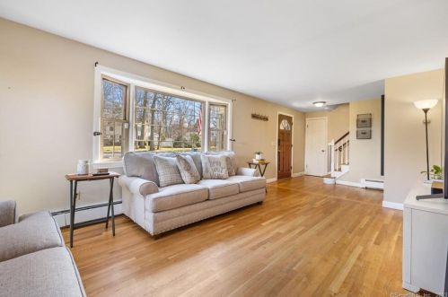 145 Irene Dr, Vernon CT  06066-4612 exterior