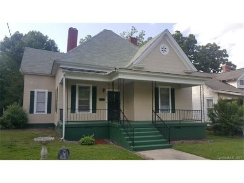 304 Carolina Ave, Spencer, NC 28159-2210