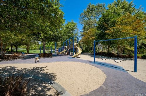 107 Canopy, Irvine CA  92603-0658 exterior