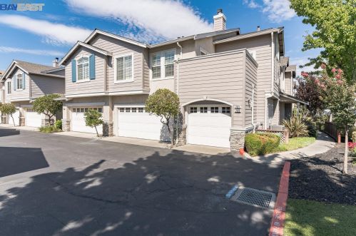 7323 Bower Ln, Pleasanton, CA 94568-5532