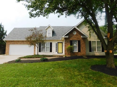 2112 Kittyhawk Ave, Springfield, OH 45503-1838