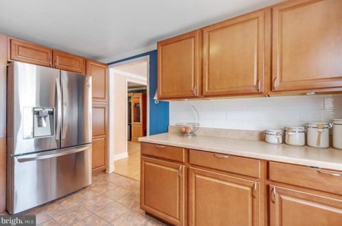 201 Newport Dr, Severna Park MD exterior