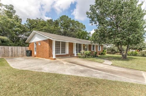 112 Emory Dr, Warner Robins GA  31093-1305 exterior