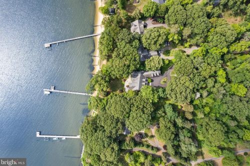 418 Arundel Bch Rd, Severna Park MD 21146-3346 exterior