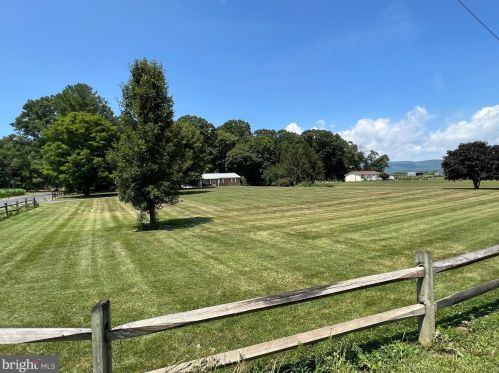 1903 Rittenour Rd, Edinburg, VA 22824-2818