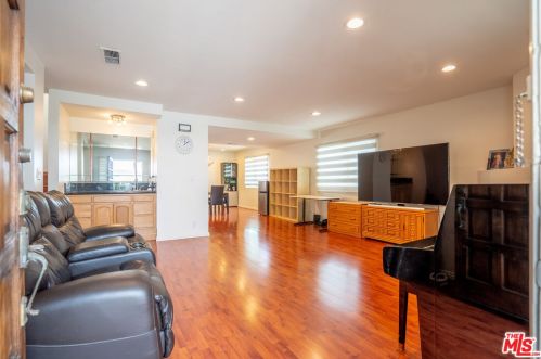 509 Duarte Rd, Arcadia, CA 91007-7334