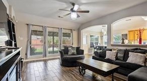 4819 Mission Lake Ct, Richmond TX  77407-8069 exterior