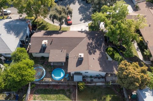 2205 San Lucas Ct, Modesto, CA 95355-5030
