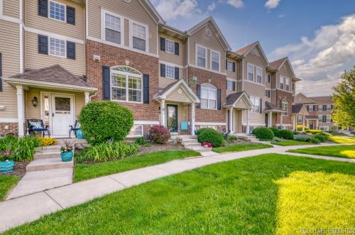 118 Lakeshore Dr, Oswego, IL 60543-5114
