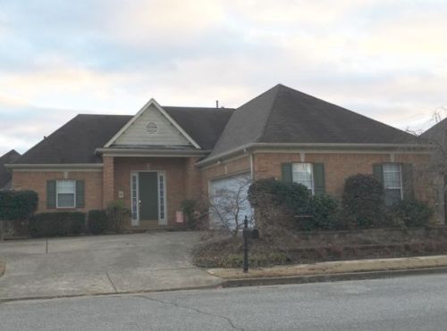971 Nesting Wood Cir, Cordova, TN 38018-0432