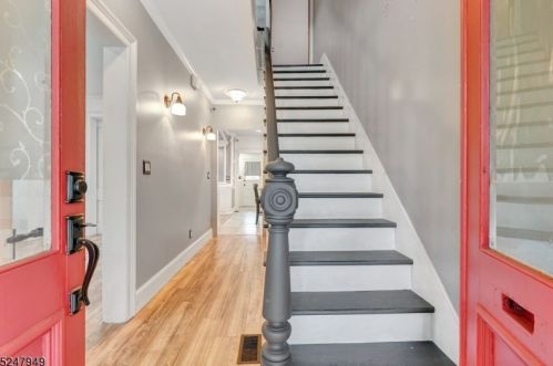 36 Main St, Hackettstown NJ  07840-1331 exterior