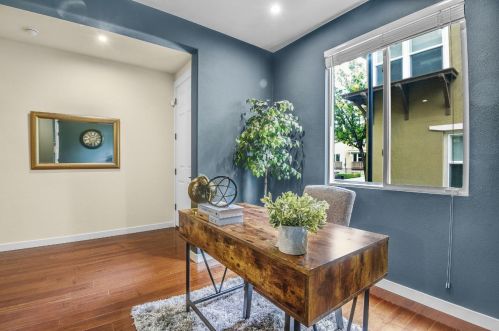 102 Diamond Cove Ter, San Francisco, CA 94134-3381