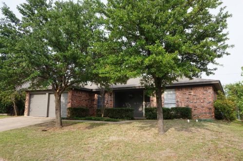 6948 Brandywine St, Fort Worth TX  76148-1907 exterior