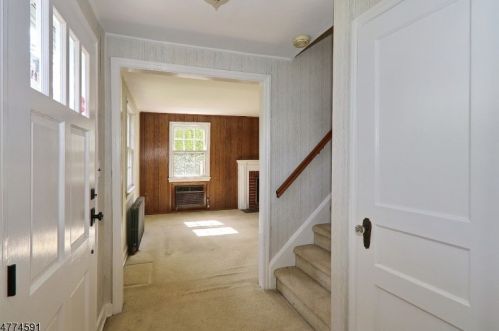 603 Willow St, Cranford, NJ 07016-1856