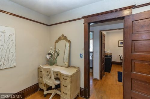 959 James Ave, Saint Paul MN  55102-3329 exterior