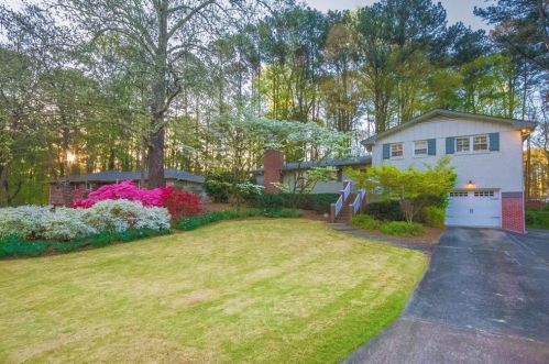 1897 Audubon Dr, Atlanta GA  30329-2702 exterior