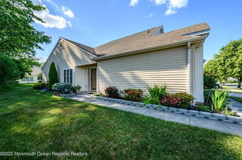 57 Dowing Ln, Jackson Twp, NJ 08527-3968
