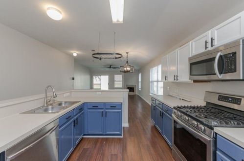 8232 Storm Chaser Dr, Fort Worth, TX 76131-5435