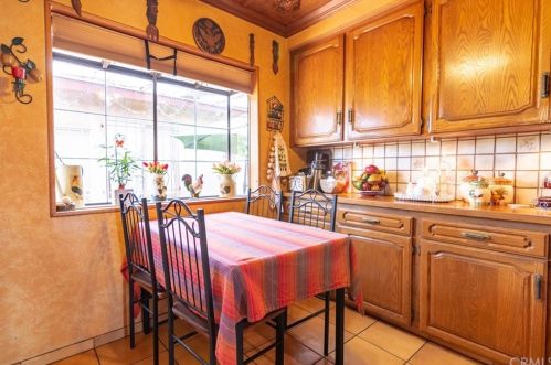 4151 132 St, Hawthorne CA 90250-5904 exterior