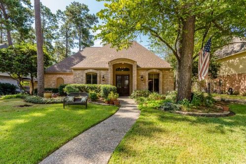 12015 Auburn Hills Dr, Tomball, TX 77377-8640