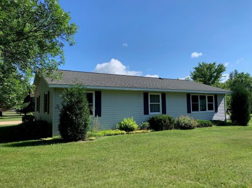 920 10th St, Wadena, MN 56482-1000