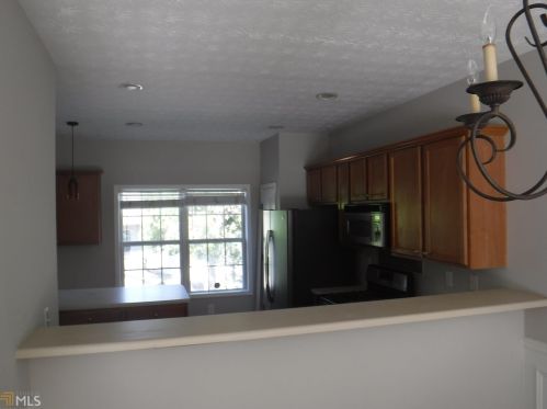 758 Celeste Ln, Atlanta GA  30331-8606 exterior