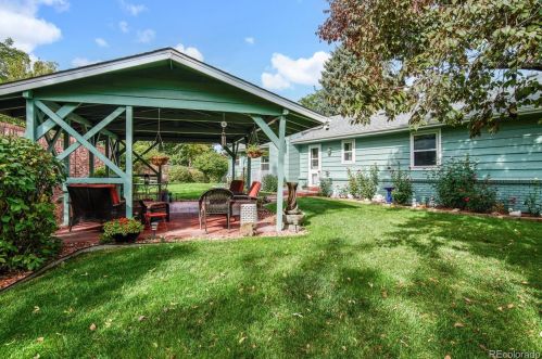 9570 Grand Ave, Englewood CO 80111-1344 exterior