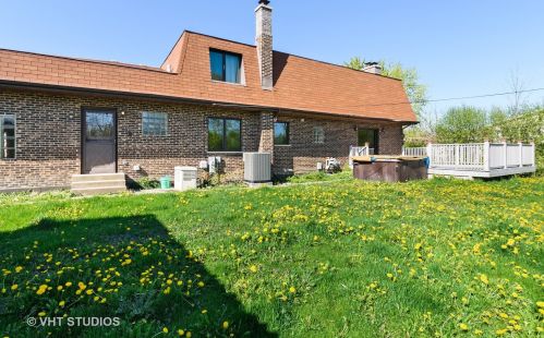 3255 Harrison St, Glenview, IL 60025-4571