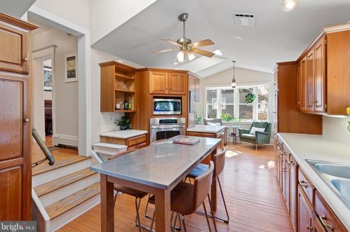 33 Wilton St, Princeton NJ  08540-5340 exterior