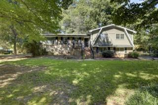 1070 Castlewood Dr, Holly Springs, GA 30189-3604