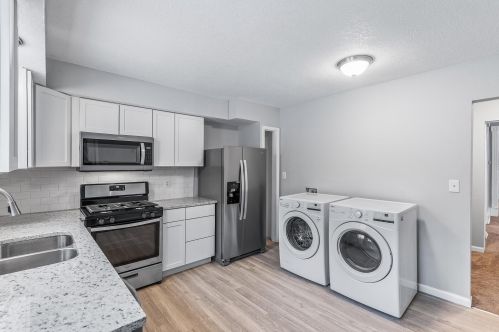675 Desoto St, Saint Paul MN  55130-4408 exterior