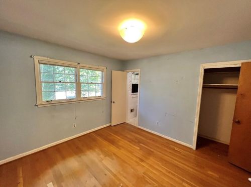 3011 Belingham Dr, Atlanta GA  30345-1506 exterior