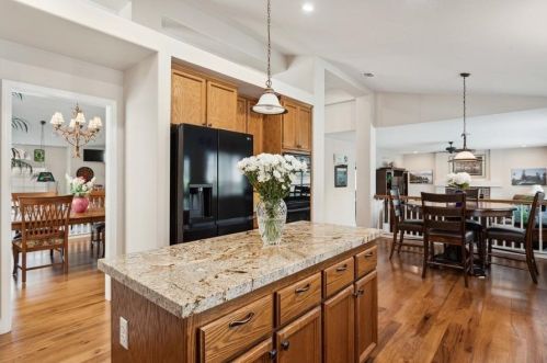 11916 Old Eureka Way, Rancho Cordova, CA 95670-8375