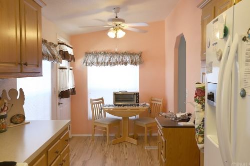 54 Maple Via, Anaheim CA  92801-1036 exterior