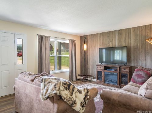 32508 Pueblo Way, Oak Creek, CO 80467-8571