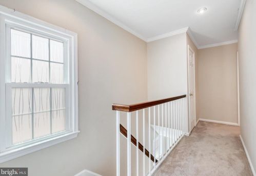 7218 Gentian Ct, Springfield VA  22152-3847 exterior