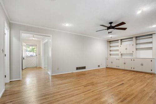 2697 Fleur De Lis Pl, Atlanta GA  30360-1409 exterior