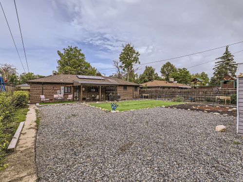 2030 Kingston St, Denver CO  80010-1318 exterior