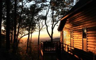 821 Rainbow Mountain Dr, Ellijay, GA 30536