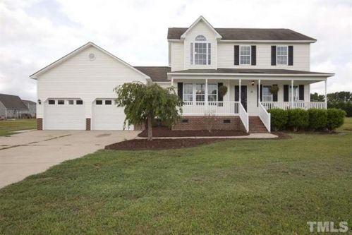 65 Country Day Cir, Selma, NC 27576-5630