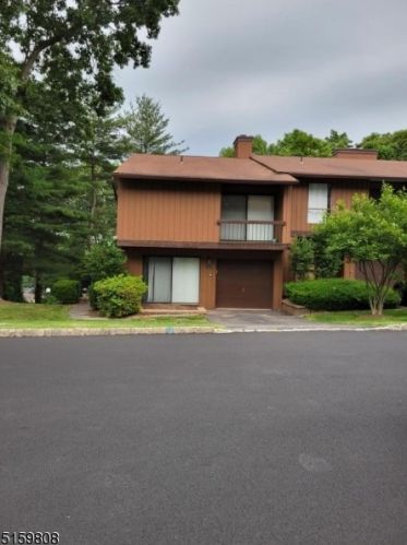 421 Upperway, Wharton, NJ 07885-1764
