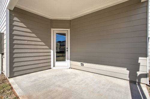 2414 Cotton Gin Row, Jefferson GA  30549-8811 exterior