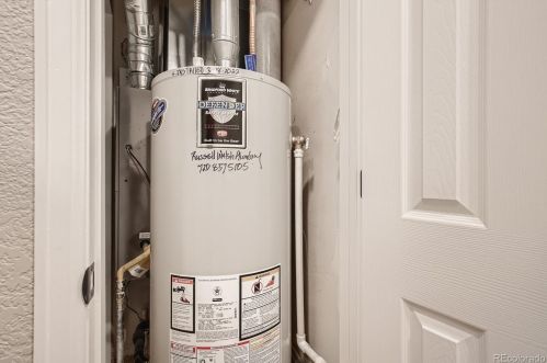 7882 Kittredge Cir, Englewood CO 80112-4644 exterior