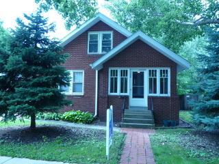 126 Franklin Ave, Naperville IL  60540-4523 exterior