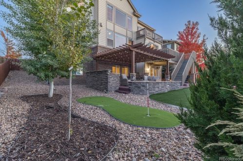 26585 Peakview Dr, Aurora CO 80016-6110 exterior